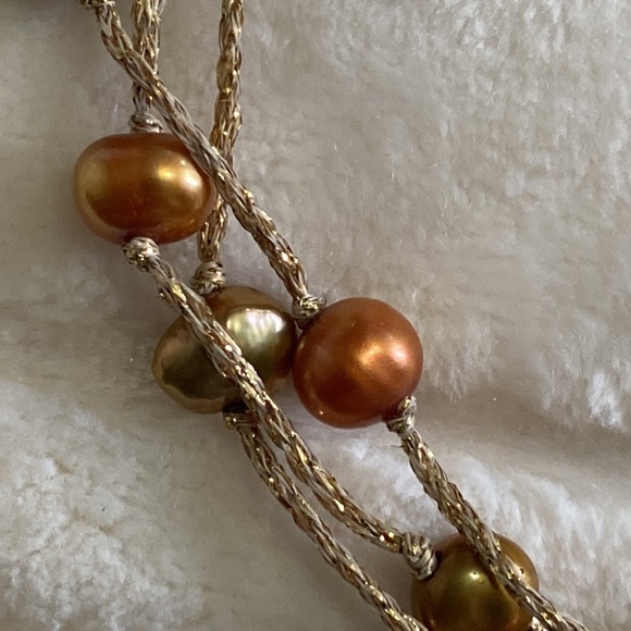 Threaded pearl necklace - Picture 3 of 6